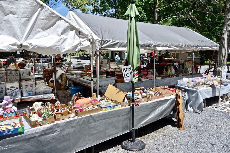 Vendors Who Make Browsing Feel Personal