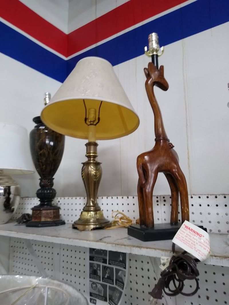 This Massive California Thrift Store Is Packed With Deals You Won't Believe - Decor Hint Tips for Making the Most of a Visit