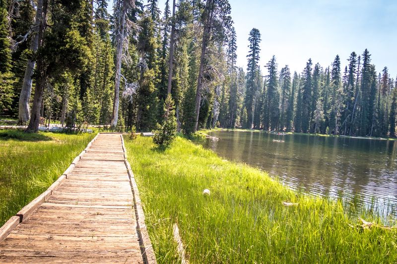 Summit Lake, Lassen Volcanic National Park
