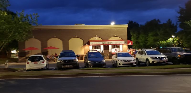 Bruster's Real Ice Cream