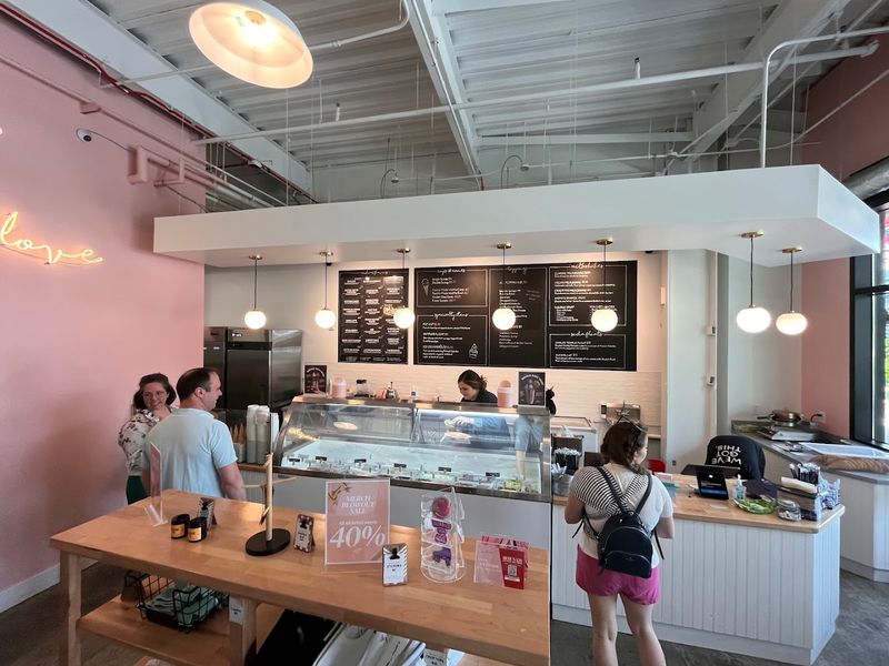 Andia's Ice Cream, North Carolina