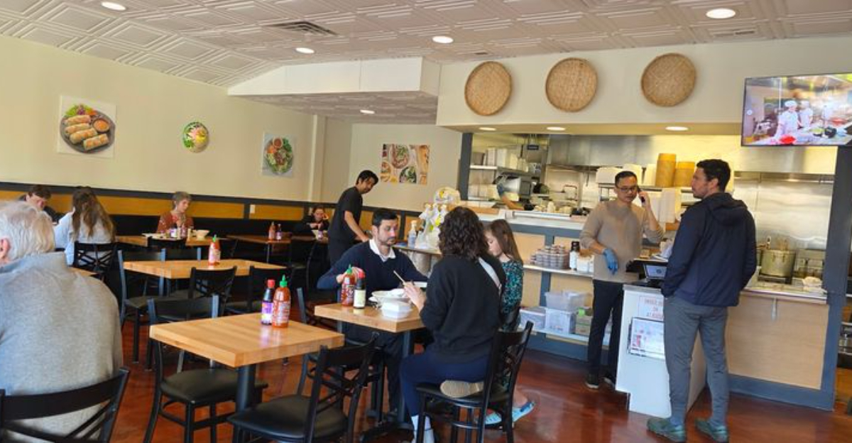 These North Carolina Vietnamese Restaurants Keep Locals Coming Back - Decor Hint