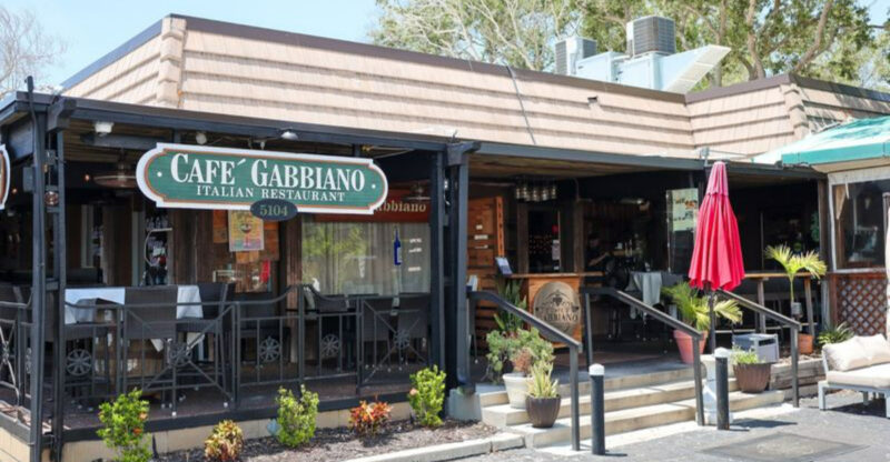 This Beloved Florida Italian Spot Stays Busy Thanks To Word Of Mouth