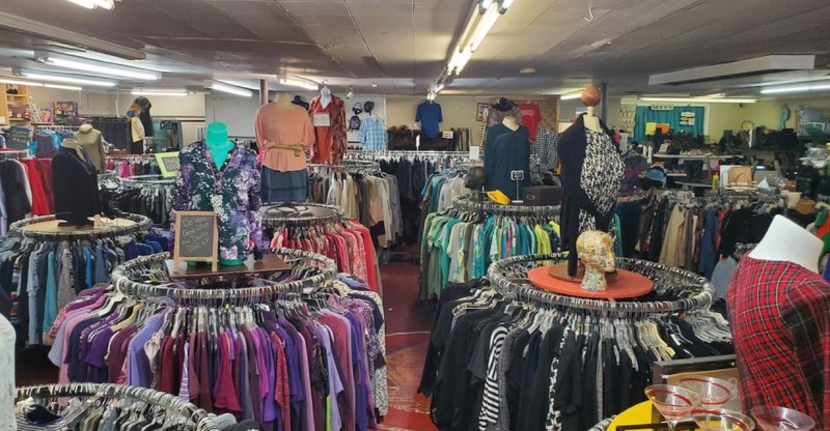 This Enormous Thrift Store In North Carolina Has Deals So Good Its Worth A Road Trip - Decor Hint