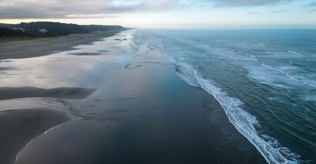 This Hidden Washington Beach Town Feels Like A Well Kept Secret 2 - Decor Hint