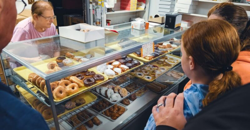 This Homey Bakery In Nebraska Has Glazed Donuts Loved Throughout The State