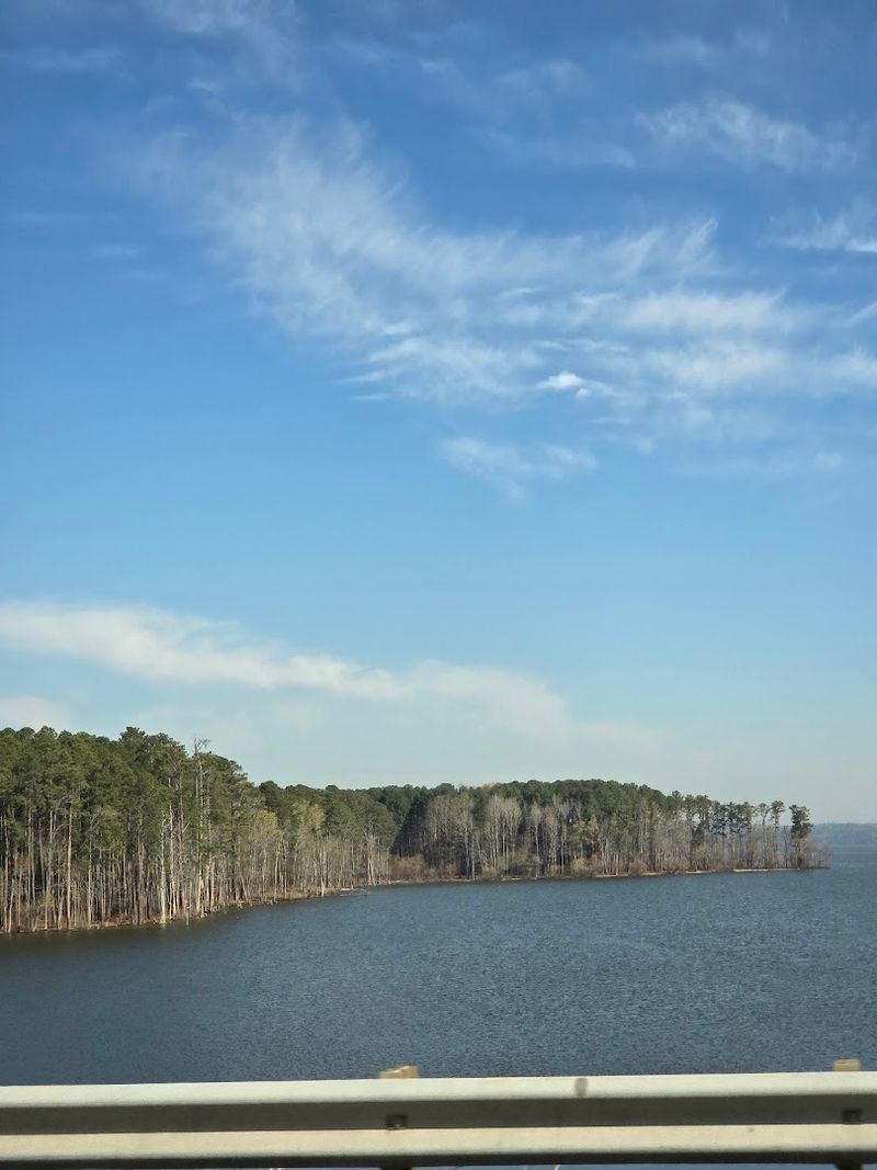 This Scenic North Carolina Spot Is A Dream For Camping, Swimming And Sunset Lovers - Decor Hint Discover The Origin