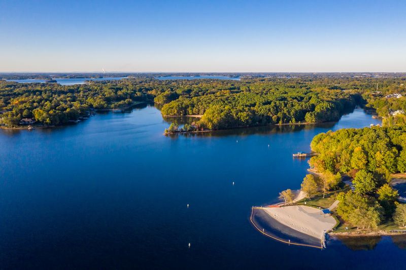 Why Lake Norman Is A Bass Fishing Hotspot