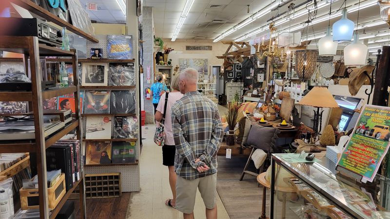 Open Seven Days a Week With Extended Thursday Hours