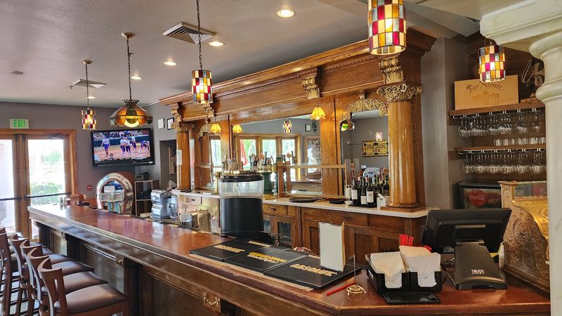 Louie's Pizza & Italian Restaurant