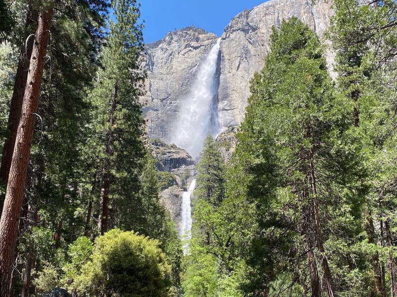 Upper Yosemite Falls Trail