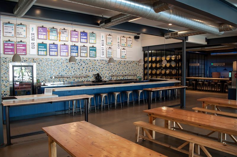 Urban Roots Brewery & Smokehouse — Sacramento