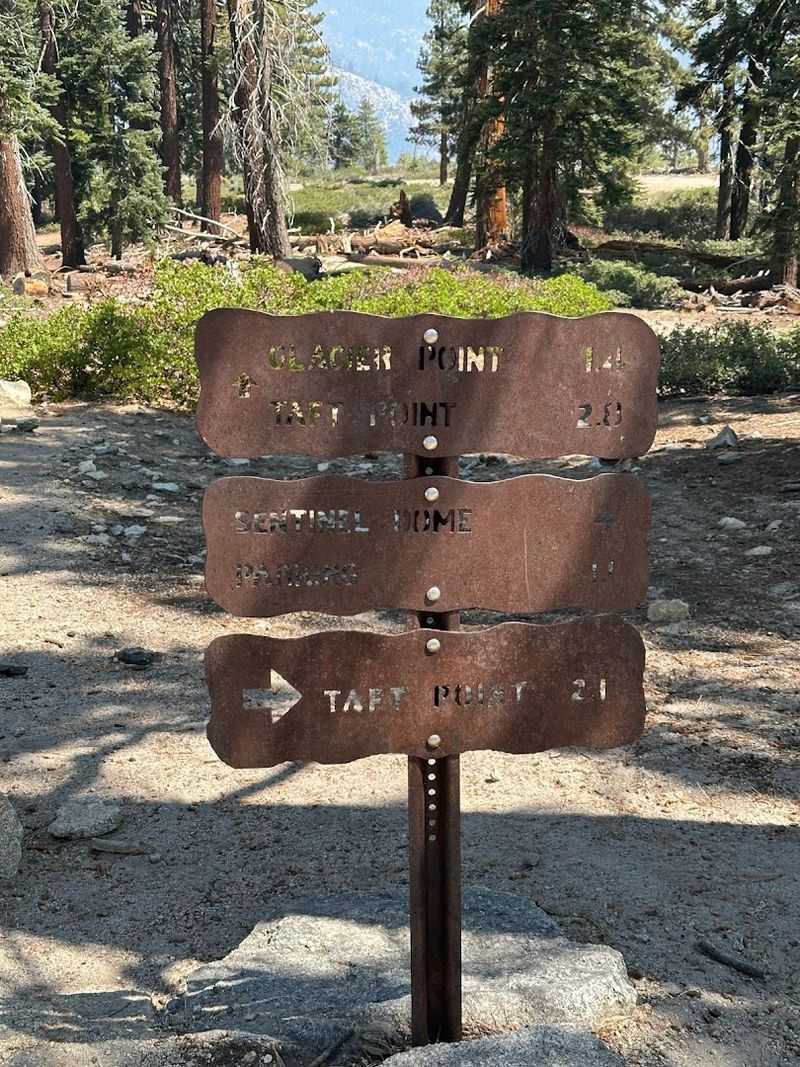 You Haven't Explored California Until You've Hiked This 2.2-Mile Trail With Million-Dollar Vistas - Decor Hint The Trailhead Starting Point