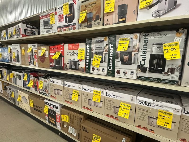 Unbelievably Cheap Ohio Bin Store That Makes You Do A Double Look - Decor Hint Unbeatable Deals