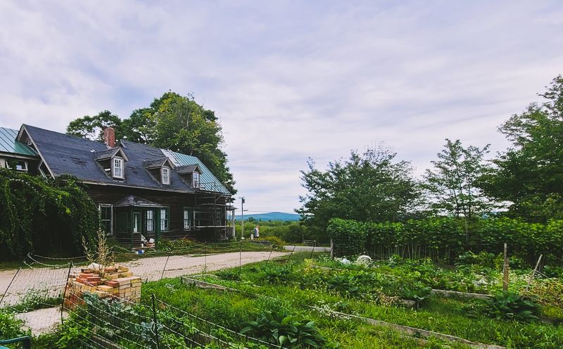 Shalom Orchard Organic Farm & Winery
