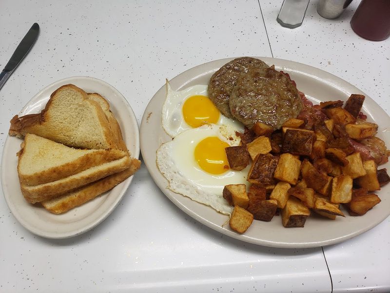 Halfway Diner
