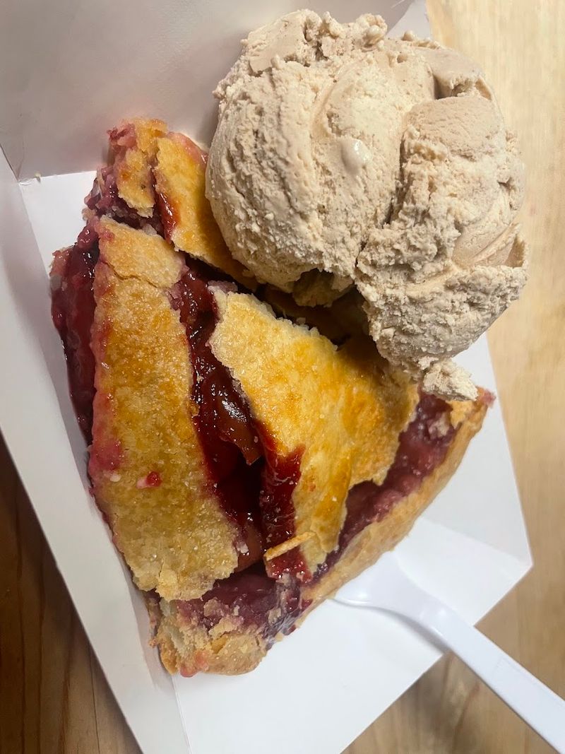 Ice Cream Pairs With The Pies