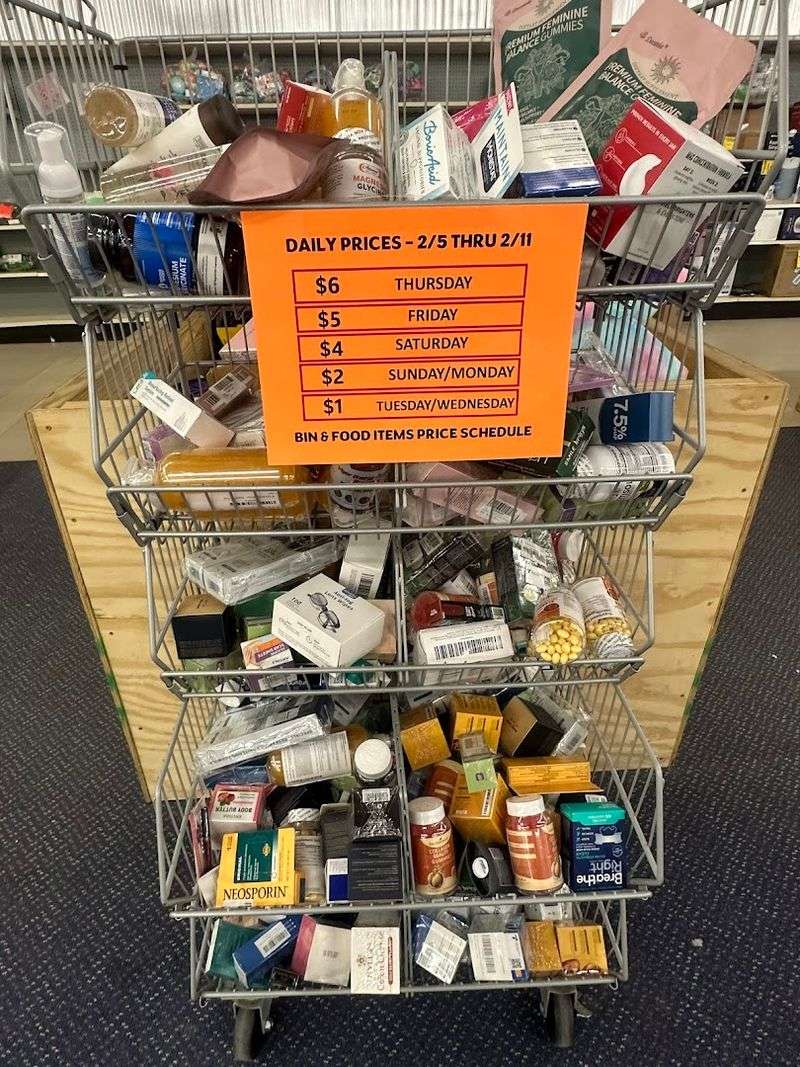 Unbelievably Cheap Ohio Bin Store That Makes You Do A Double Look - Decor Hint Helpful, Friendly Staff