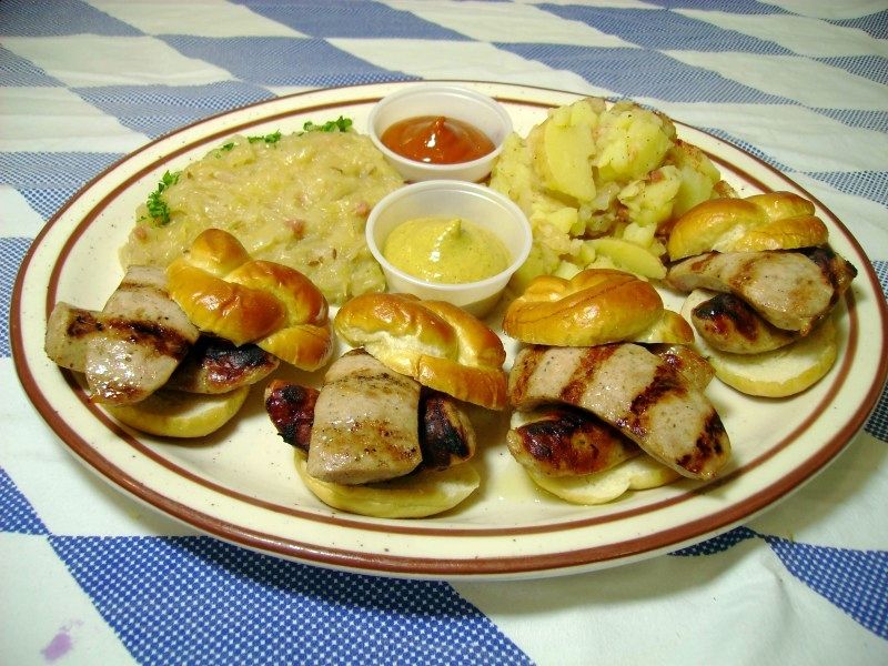 Helga's Haus & Bier Garden