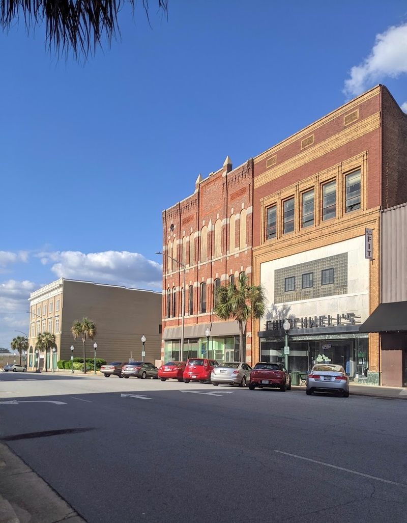 These 15 Georgia Cities Can Be Explored Without Spending More Than $60 - Decor Hint Albany