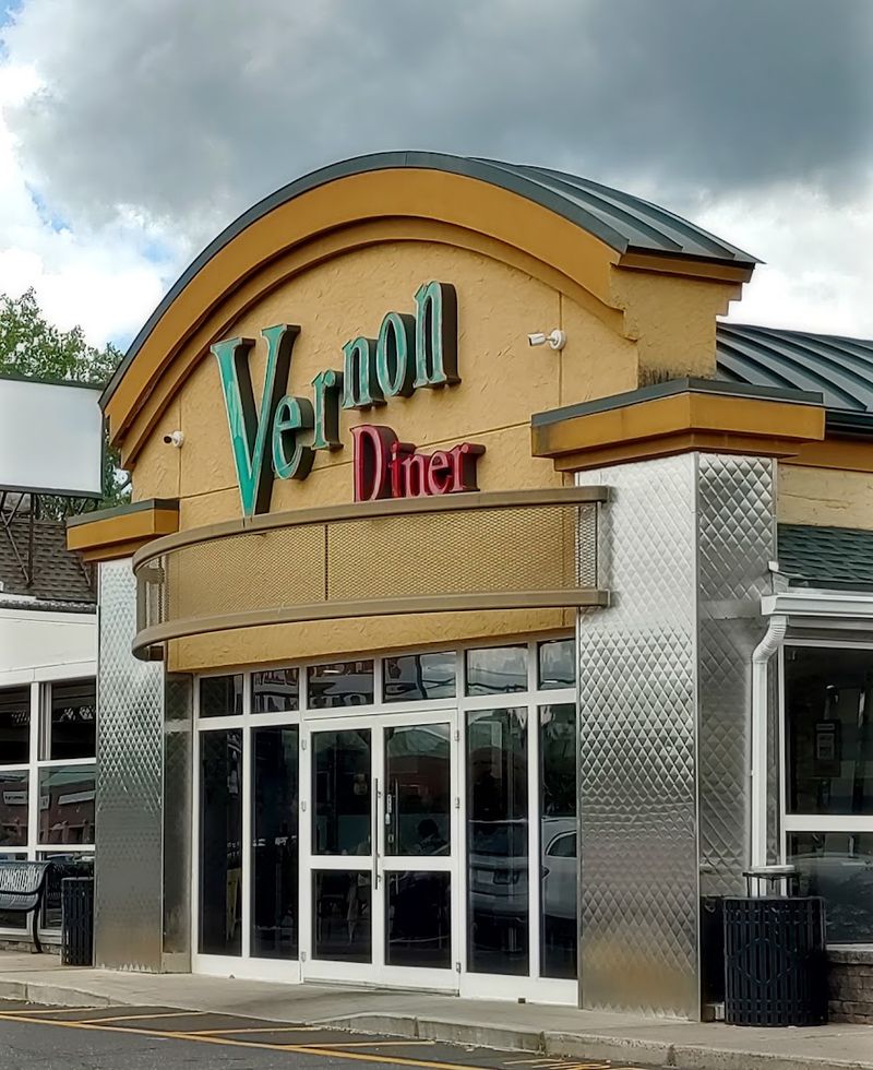 Vernon Diner, Vernon