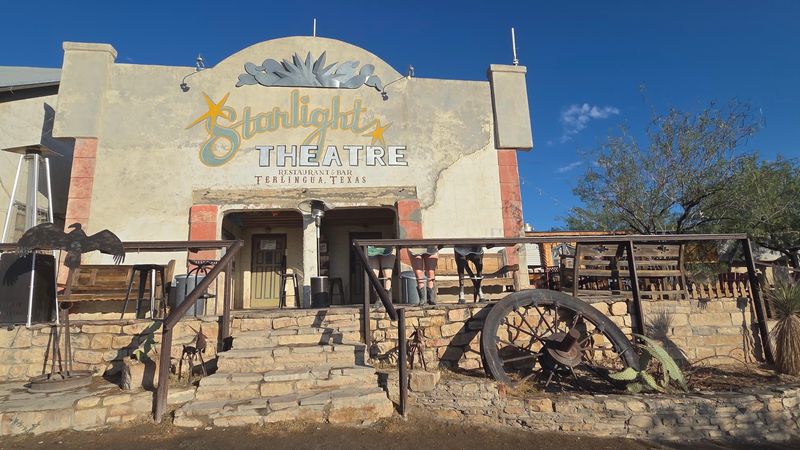  Starlight Theatre, Terlingua