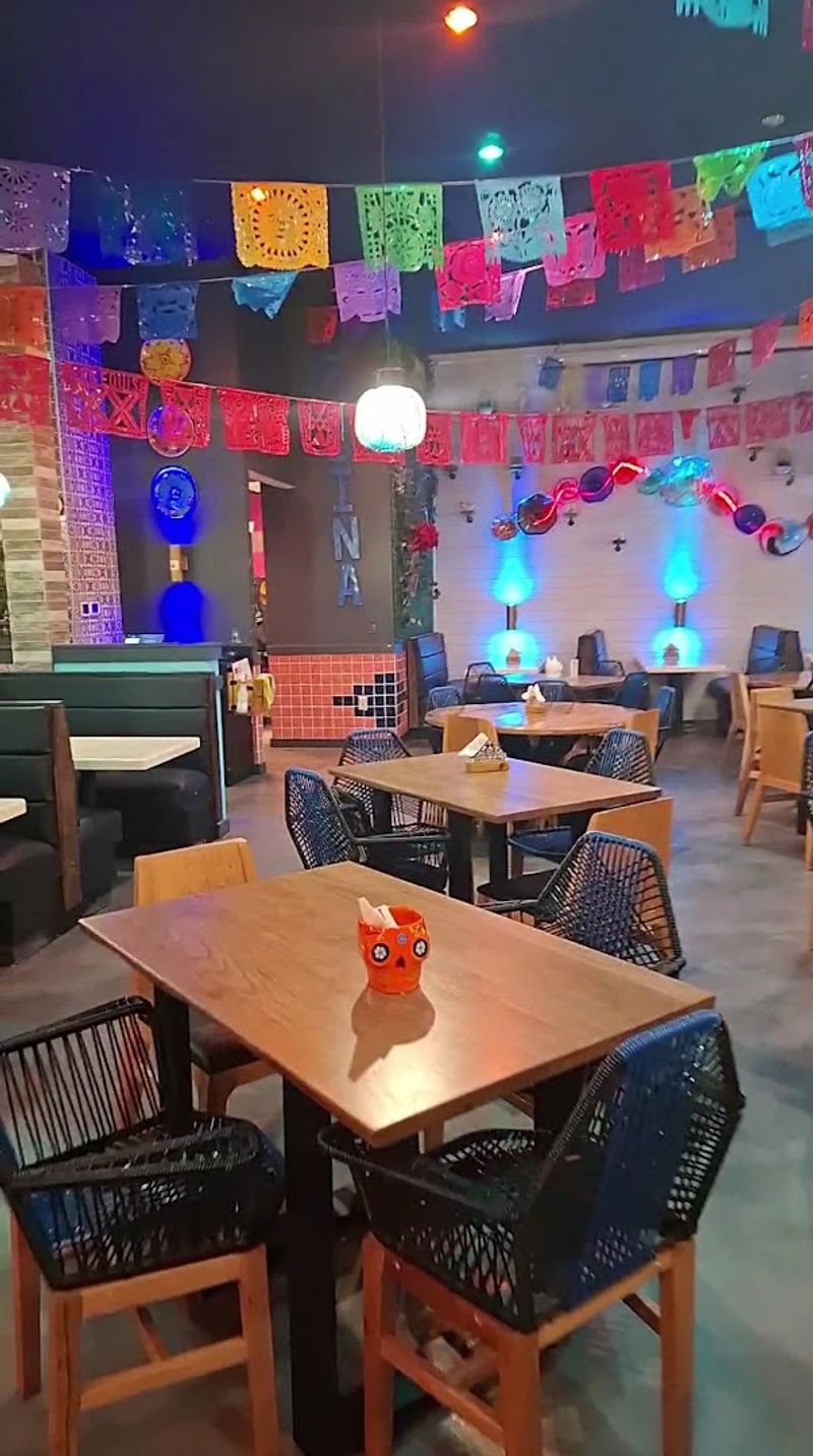 Live Acoustic Music Every Monday Night