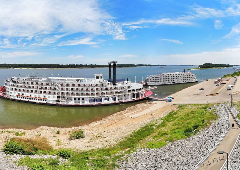 Riverfront Views That Cost Nothing