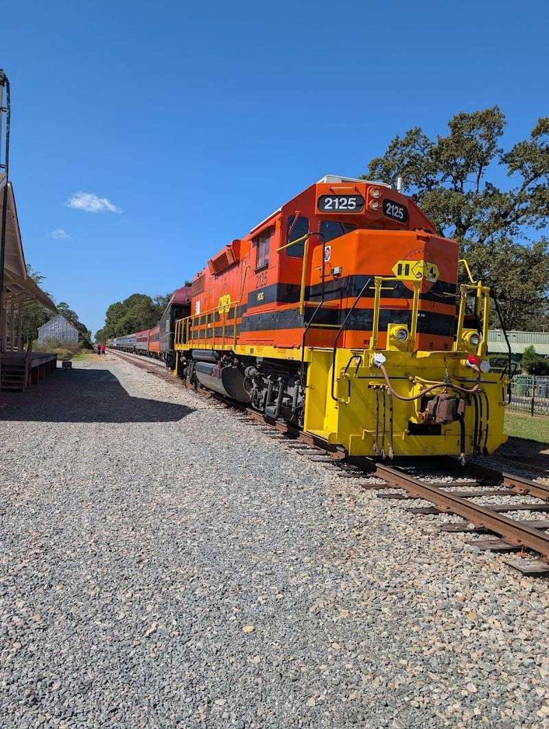SAM Shortline Excursion Train