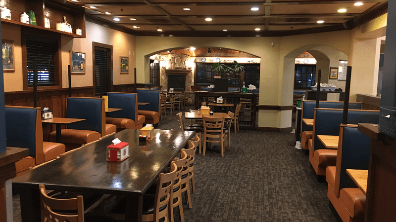 This 13-Spot Georgia Guide Highlights Restaurants Locals Trust - Decor Hint Fried Tomato Buffet