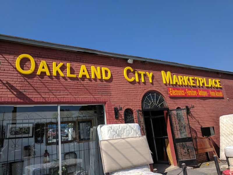 Oakland City Marketplace