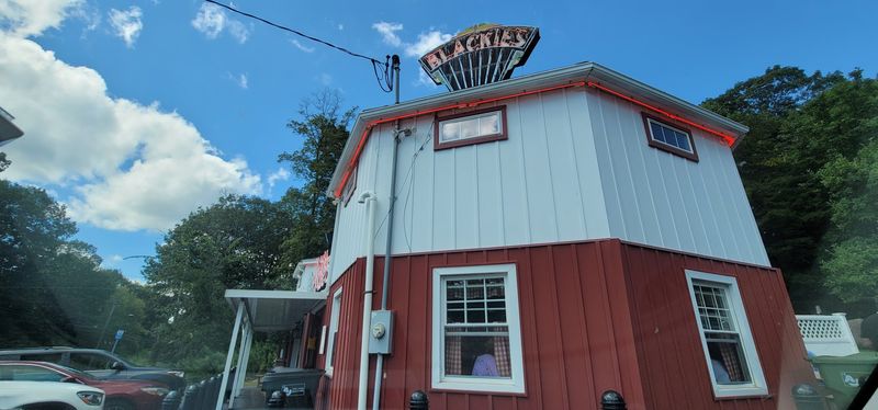 Where Blackie's Hot Dog Stand Is And Why The Location Matters