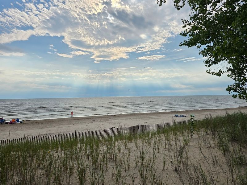 10 New York State Parks With Sandy Beaches That Make You Forget You Are Not At A Tropical Destination - Decor Hint Southwick Beach State Park