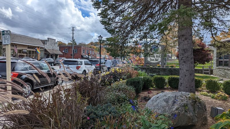 This North Carolina Mountain Village Feels Just Right For Hot Chocolate And Slow Days - Decor Hint Why People Keep Coming Back