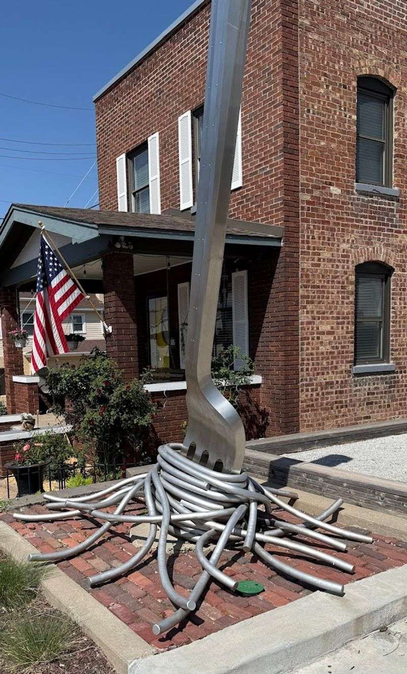Stile di Famiglia Giant Fork With Spaghetti, Omaha