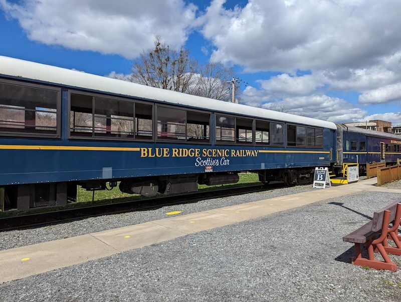 Blue Ridge Scenic Railway