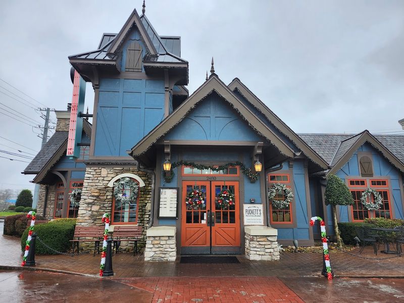 Puckett's Restaurant, Pigeon Forge