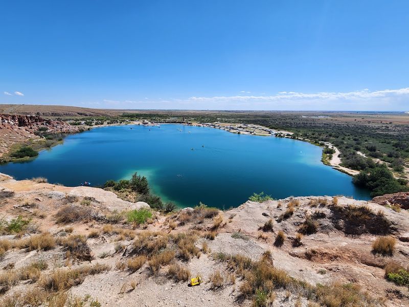 Bottomless Lakes State Park