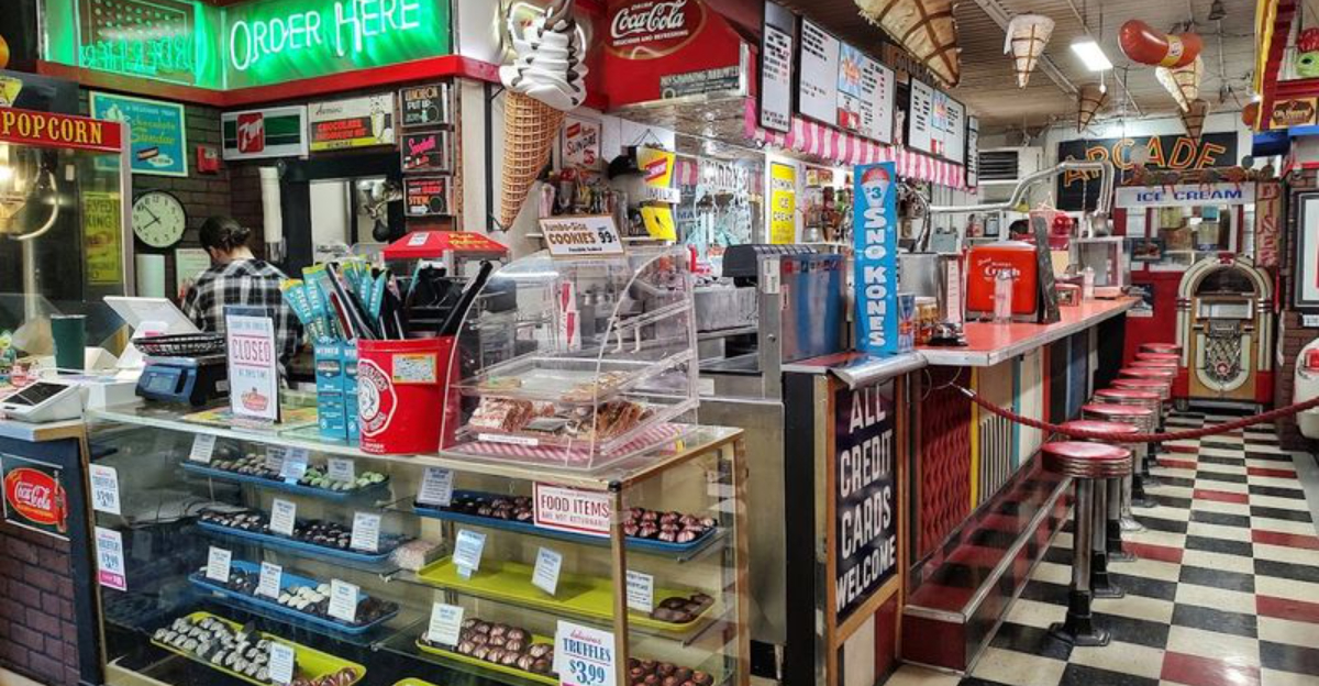 10 Whimsical Candy Shops In Nebraska That Feel Like Willy Wonkas Factory - Decor Hint
