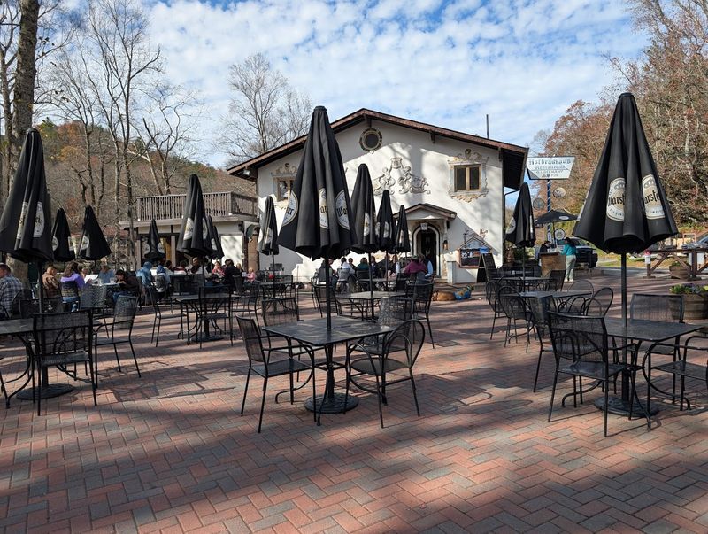 Hofbrauhaus Restaurant