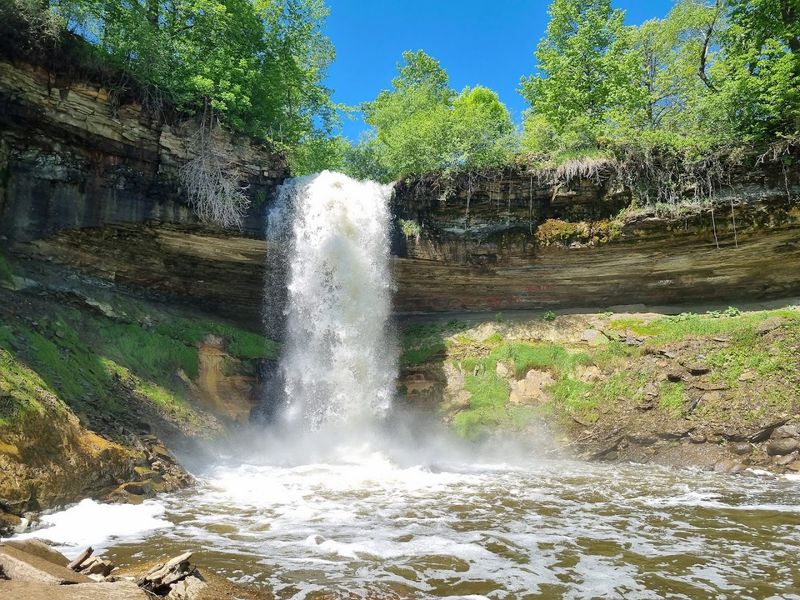 Minnehaha Regional Park (Minnehaha Falls)