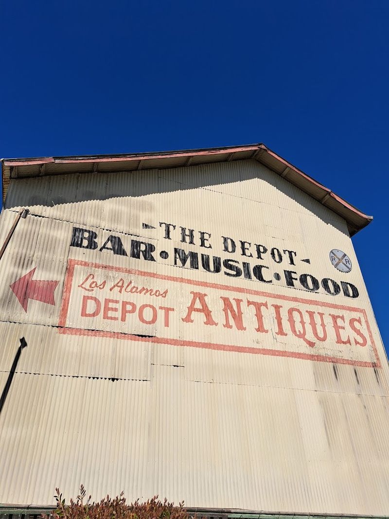 Los Alamos Depot Mall, Los Alamos