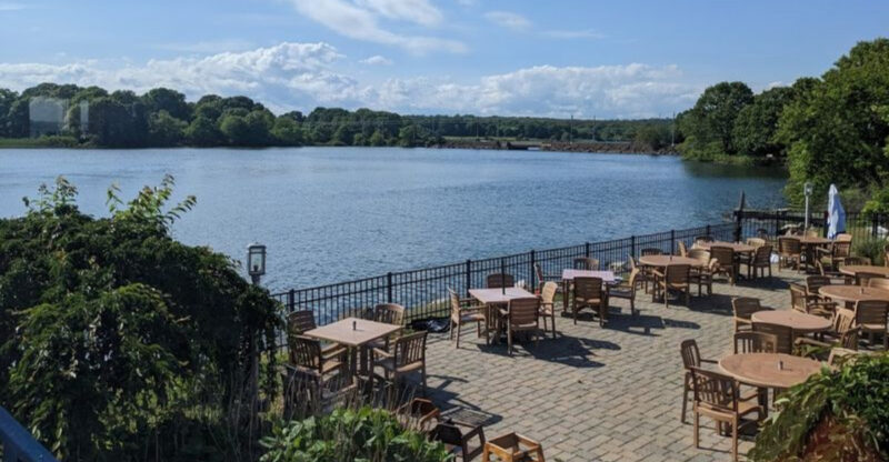 12 Romantic Waterfront Restaurants Along The Connecticut Shoreline Worth Planning A Date Around