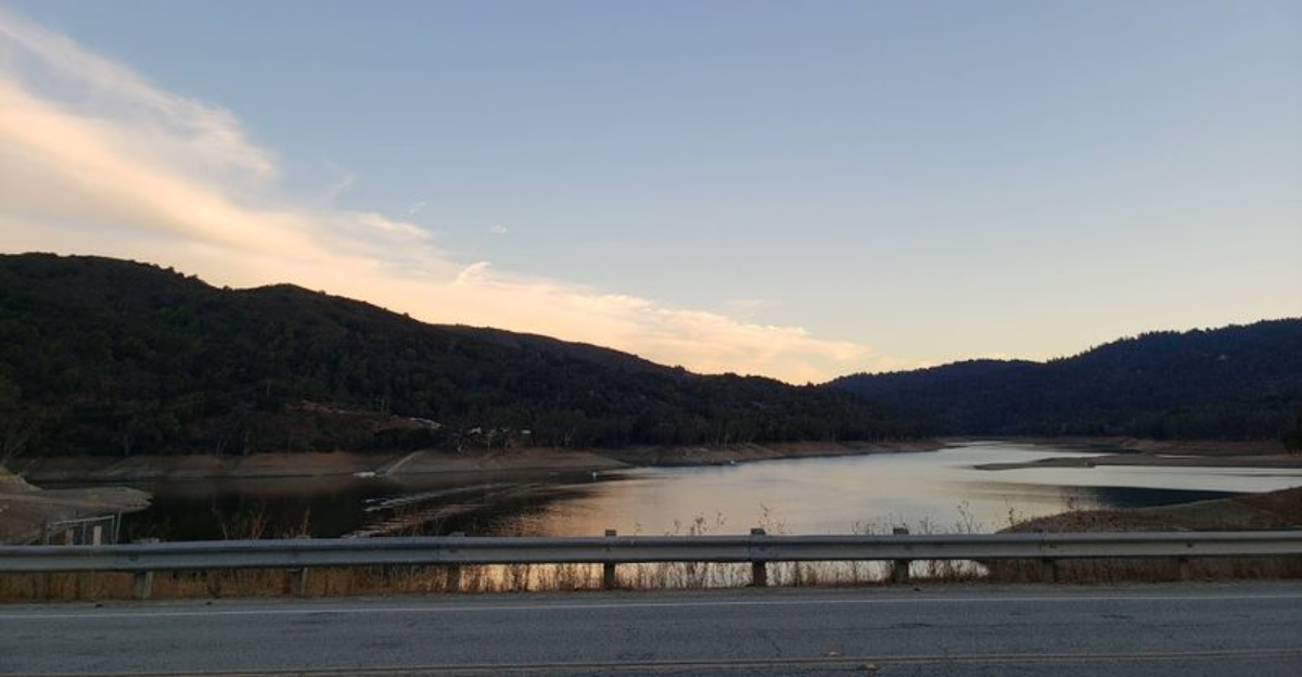 13 California Scenic Backroads That Make The Long Way Feel Smarter - Decor Hint