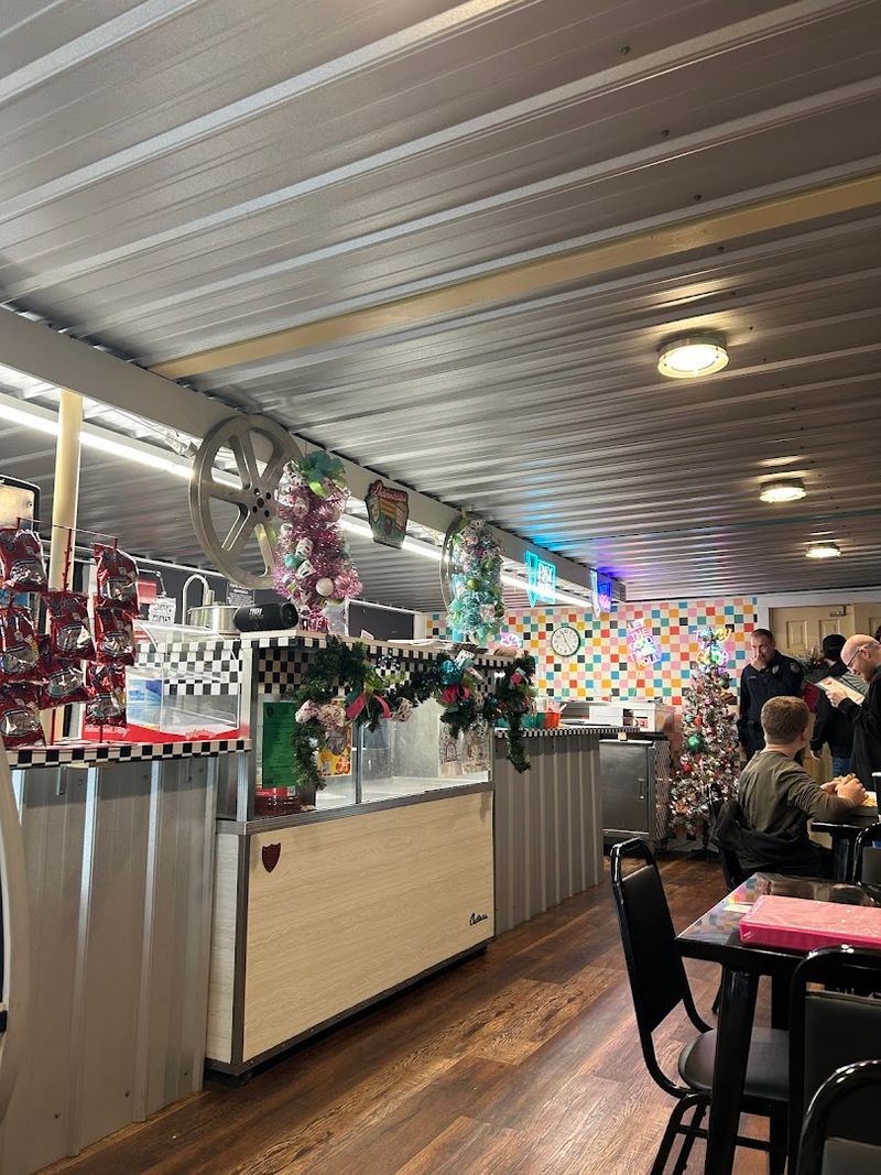 The Drive In Diner
