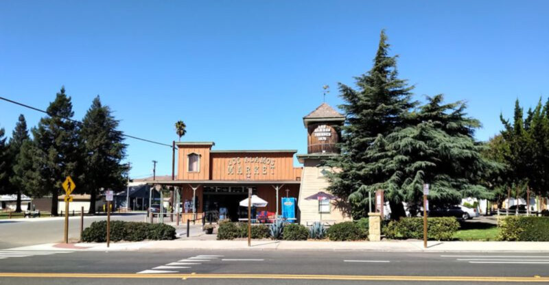 14 California Small Towns With Quirky Shops And A Lot Of Personality