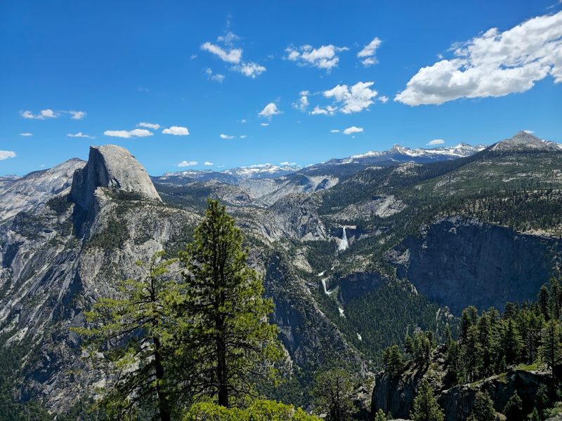 Glacier Point Overlook, Yosemite National Park