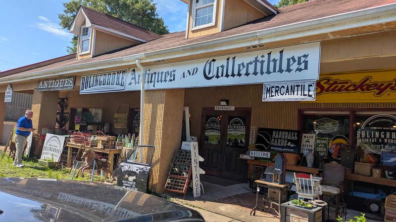 Bolingbroke Antiques & Mercantile