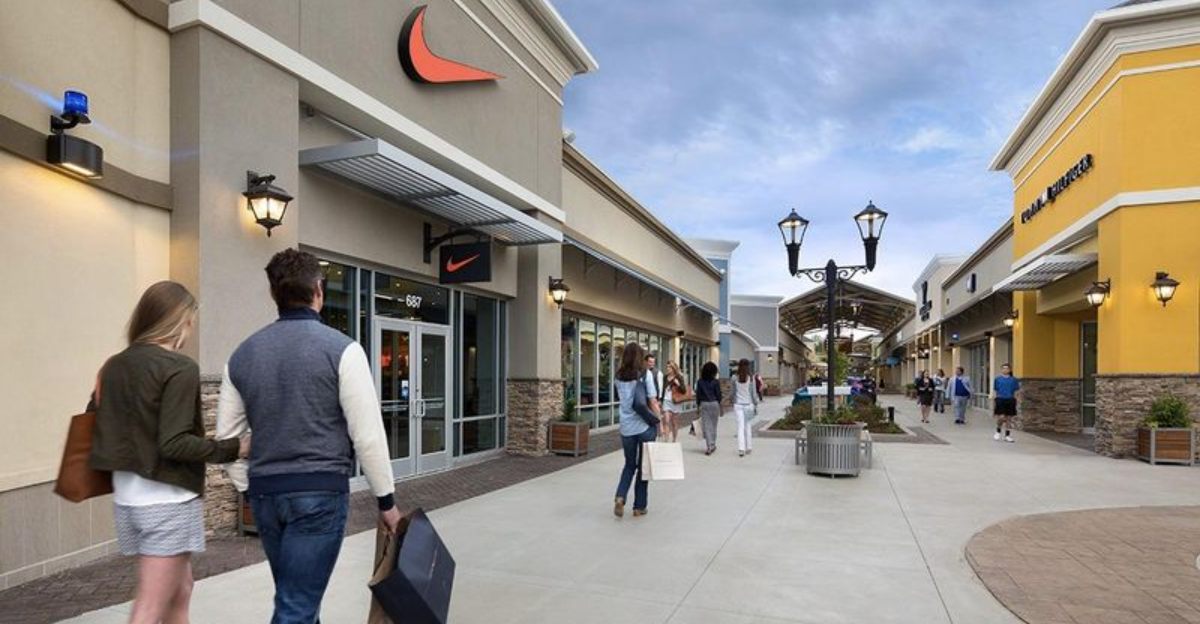 7 Massive Outlet Malls In North Carolina Where The Deals Are Almost Too Good To Believe - Decor Hint