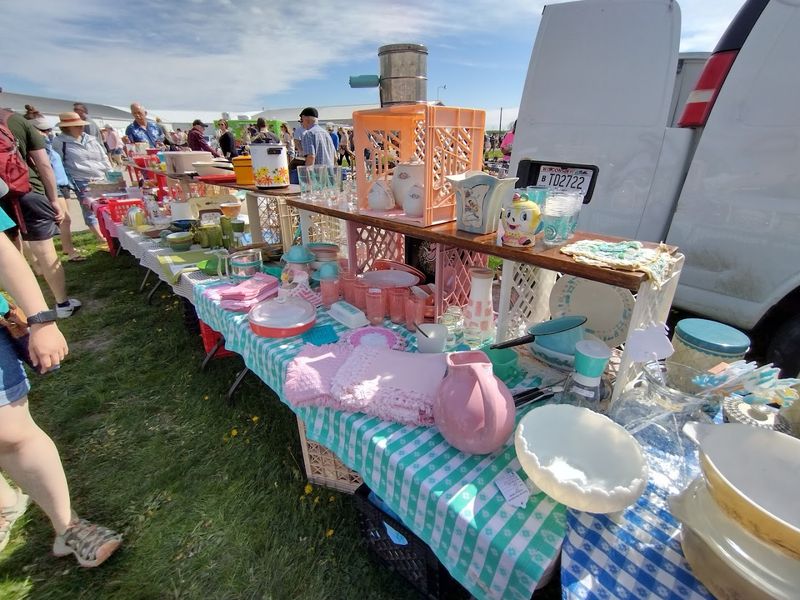 Elkhorn Antique Flea Market